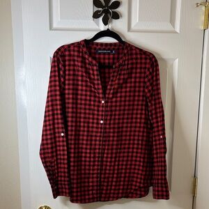 Calvin Klein Buffalo Plaid Shirt with Roll-up Long Sleeves and V-Neck Flannel M